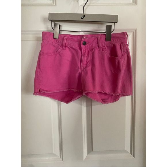 Lightly Worn • Women’s • Old Navy • Hot Pink • Denim • Cut Off • Shorts • Size 0 - Picture 1 of 4